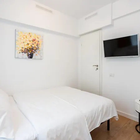 Nirvana Calea Victoriei 2bedroom * 布加勒斯特