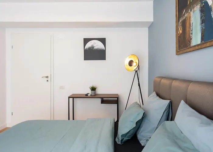 Nirvana Calea Victoriei Βουκουρέστι